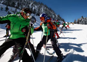 Vallnord ski instructor with a group