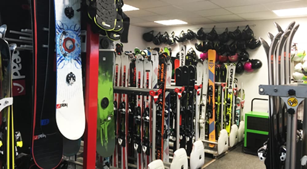 Rental shop skis