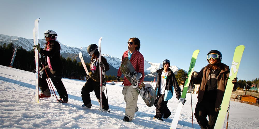 Snowboard School